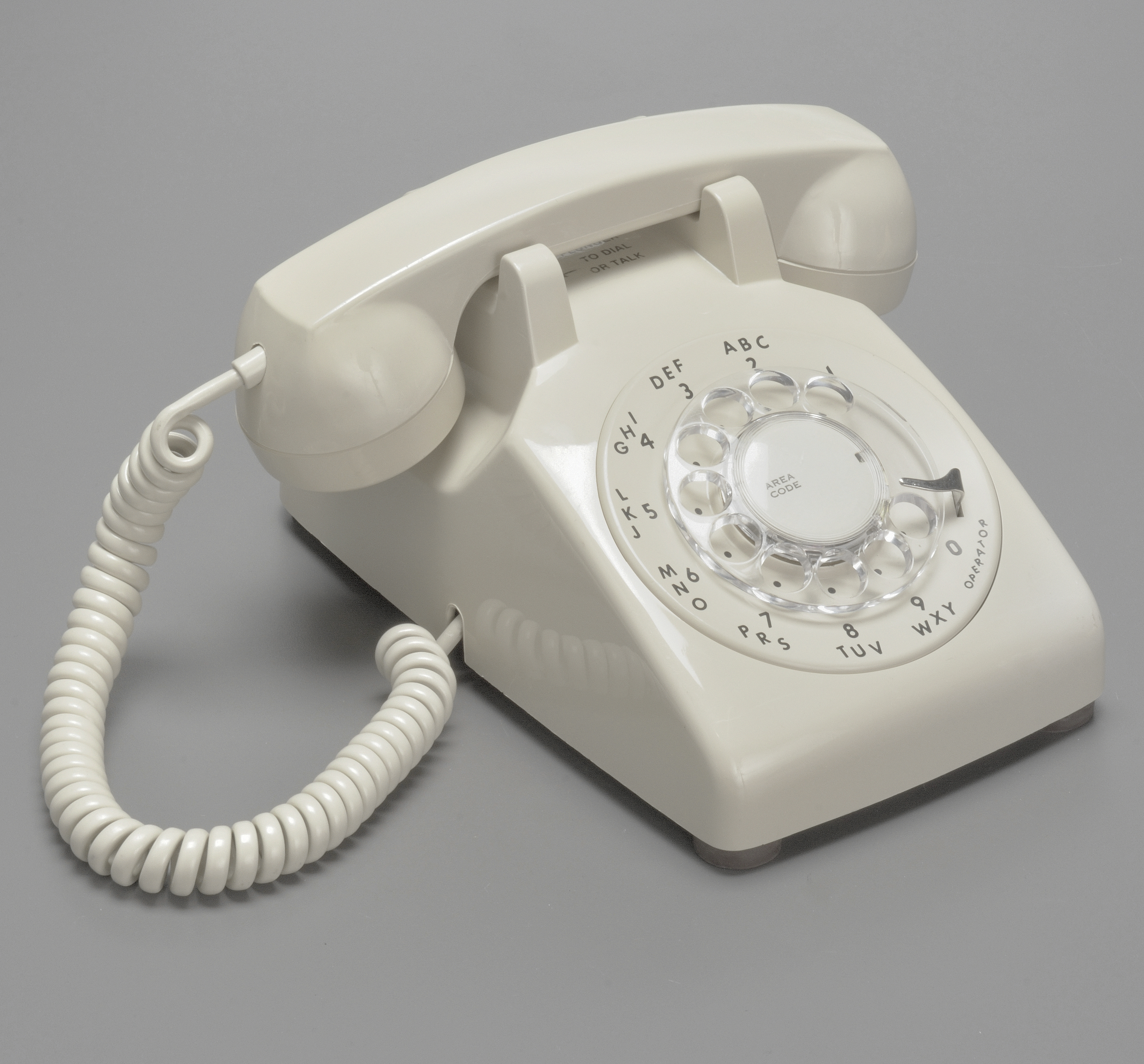 ITTC Rotary Dial Phone K-502-80D - Beige