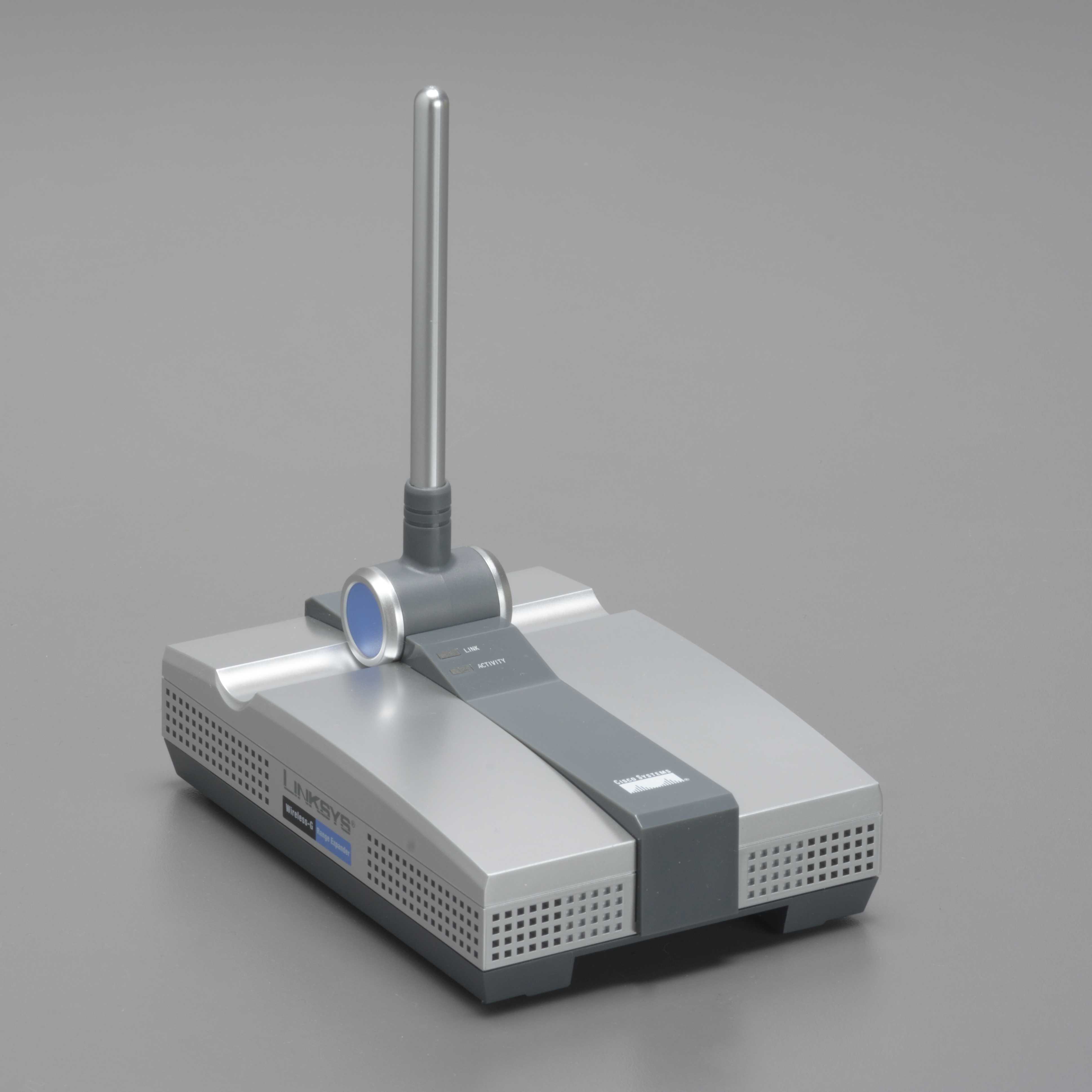 Wireless Range Extenders