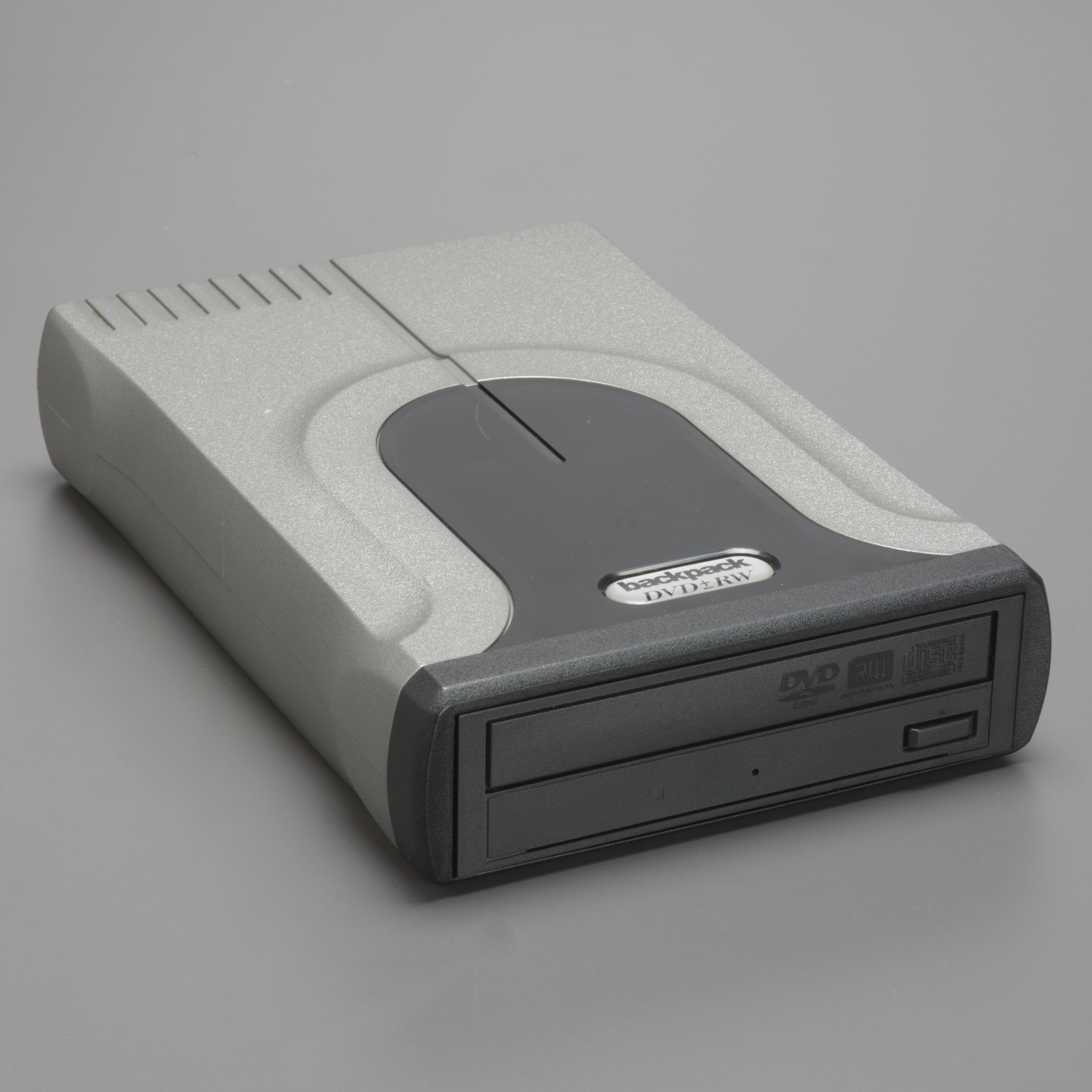 MICROSOLUTIONS Backpack DVD±RW (+R DL) Drive - Hi-Speed USB