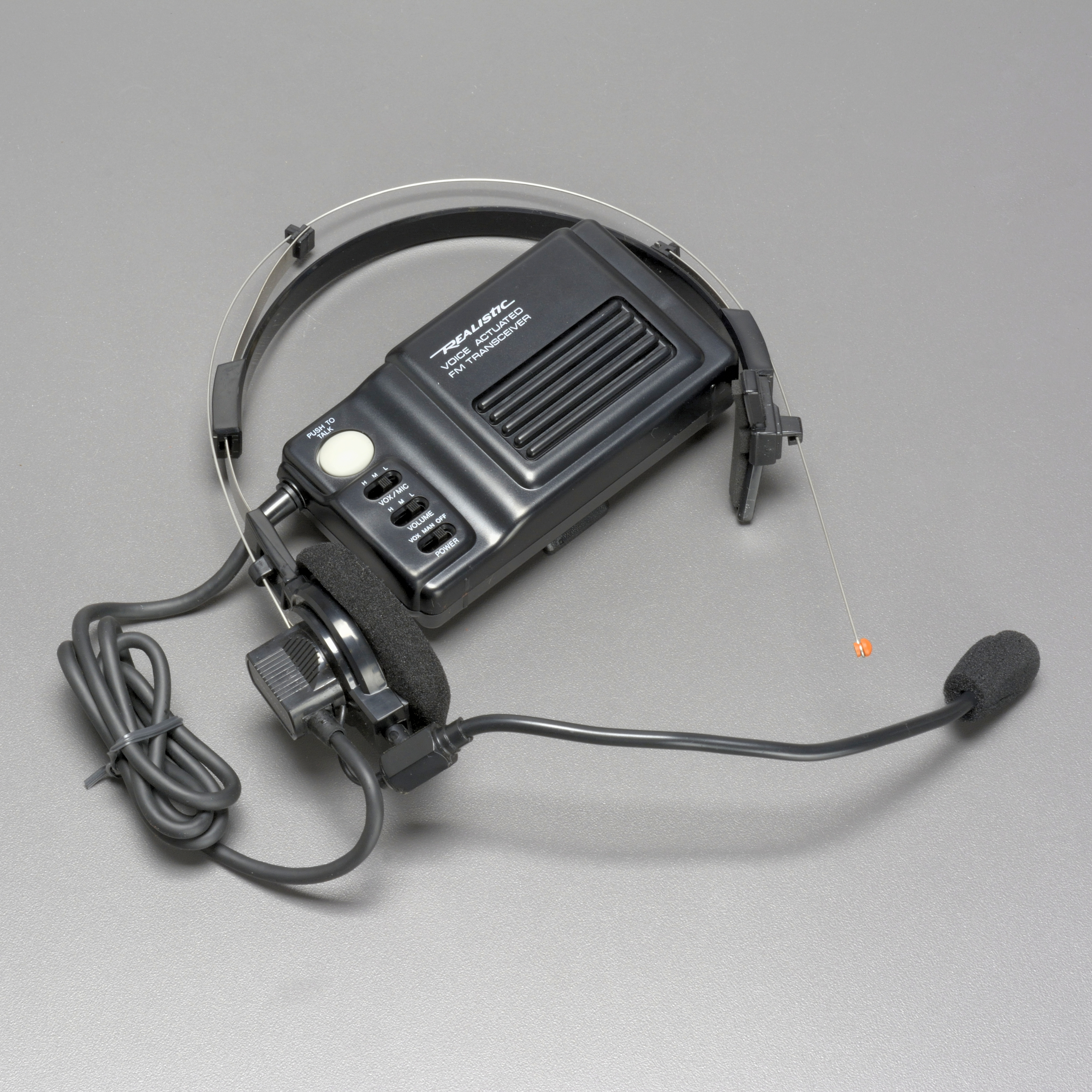 RADIO SHACK Realistic Voice Actuated FM Transceiver Model TRC-506