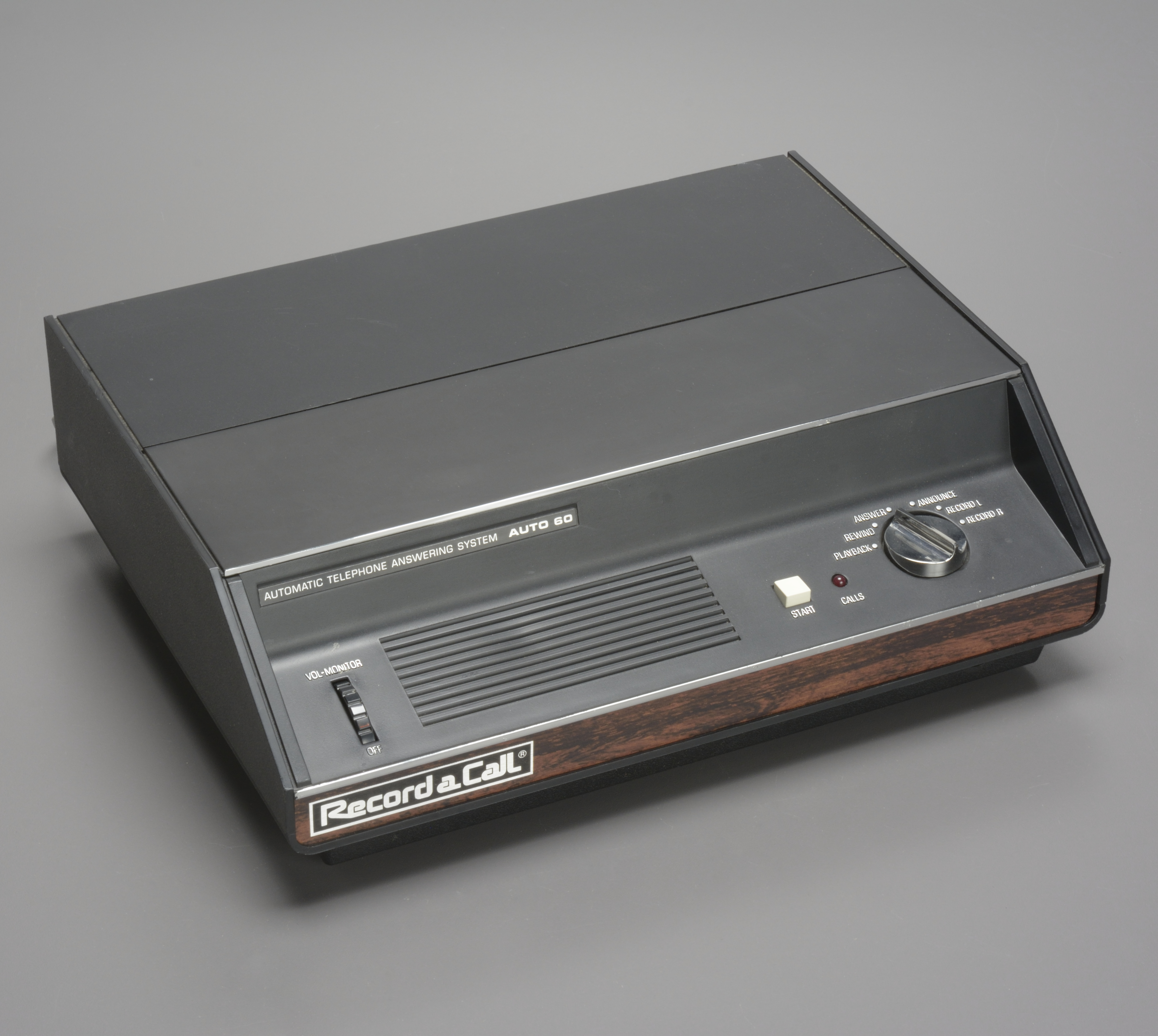 RECORD-A-CALL Automatic Telephone Answering System Model Auto 60