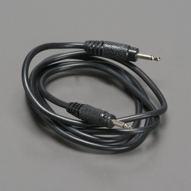 Cables/Adaptors/Connectors