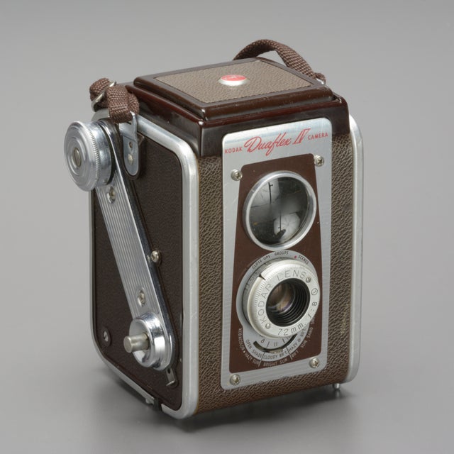 Twin-Lens Reflex Cameras