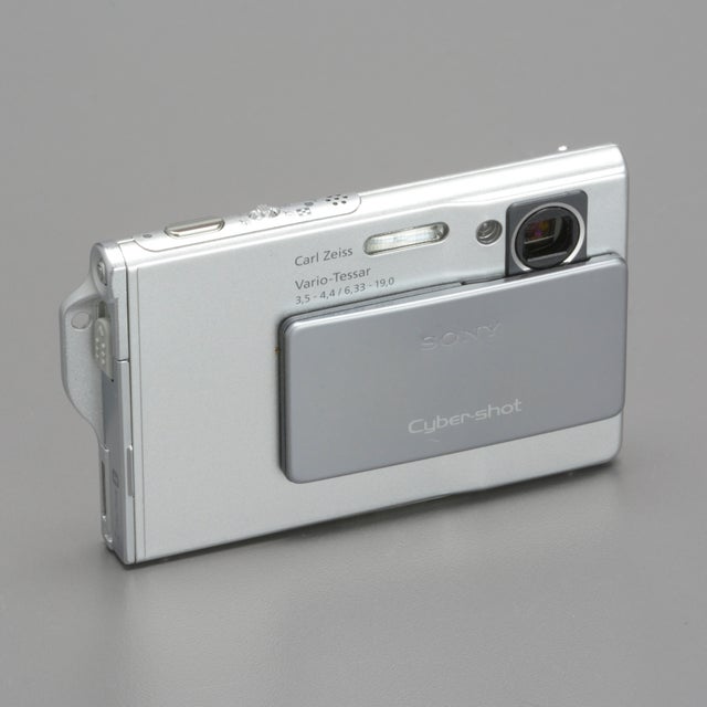 Point-and-Shoot Digital Cameras