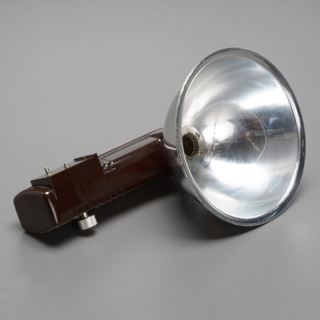 Bulb Flash Attachments