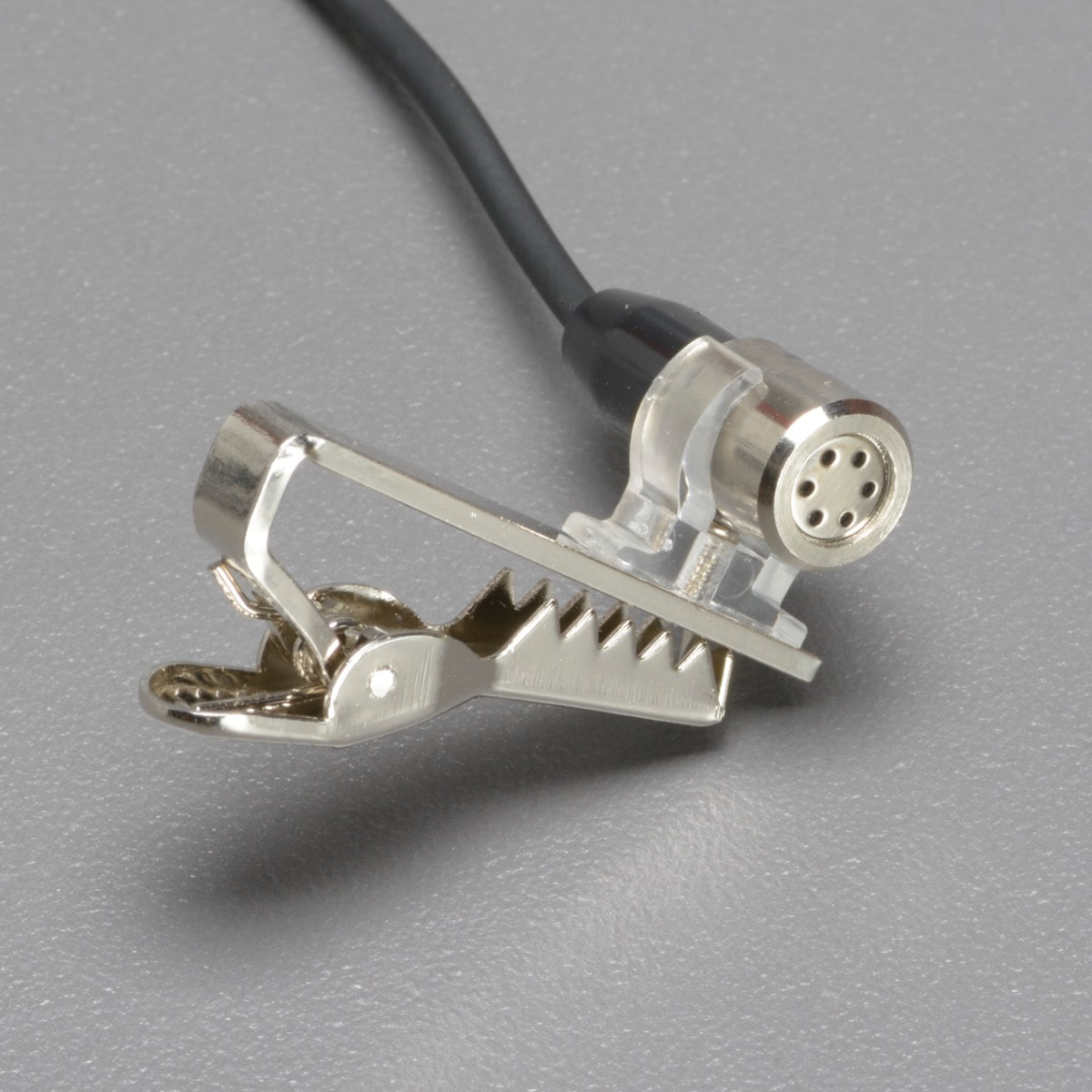 REALISTIC Tie Tack Back Electret Condenser Microphone Model 33-1052 (Lapel Microphone)