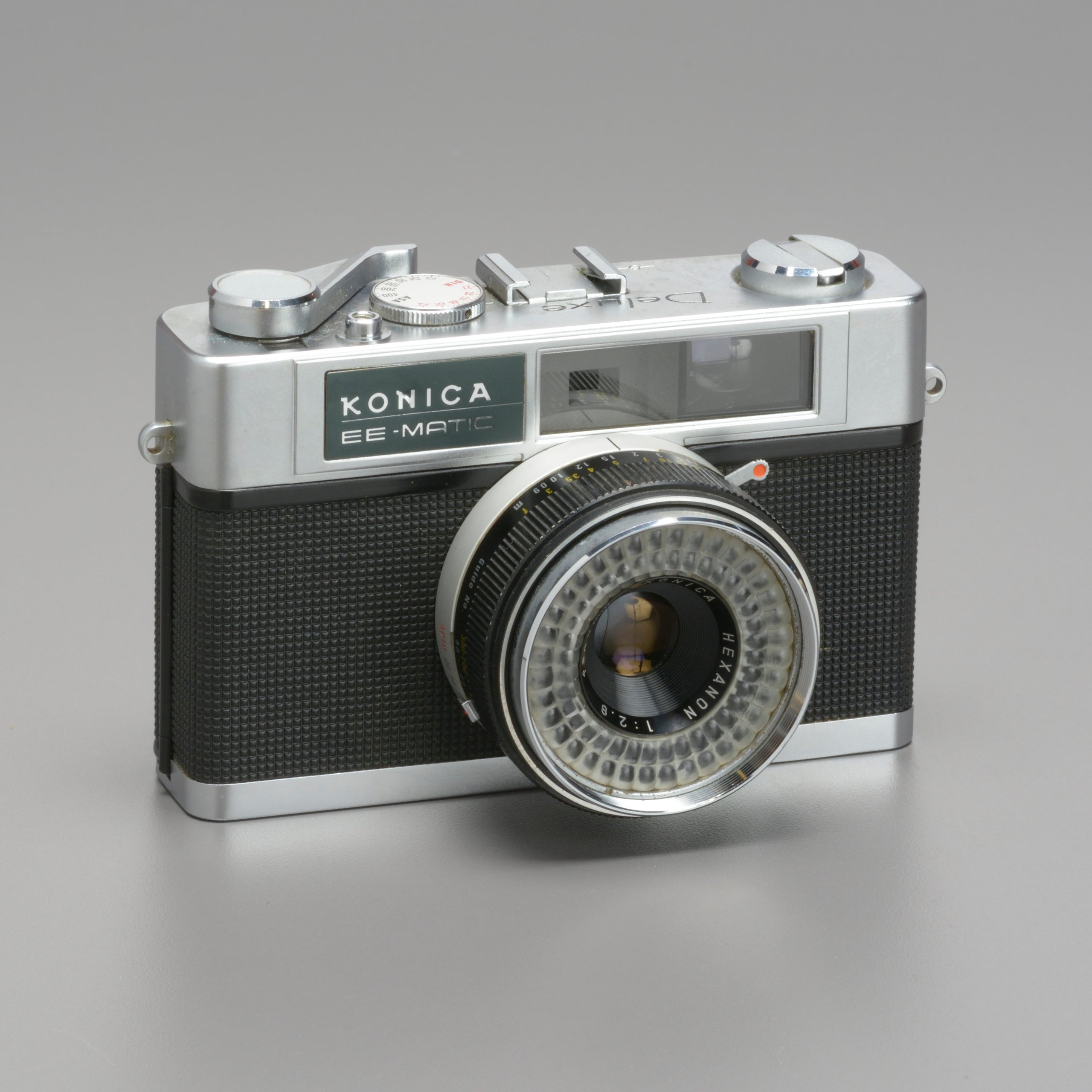 KONICA EE-Matic Deluxe Rangefinder Camera
