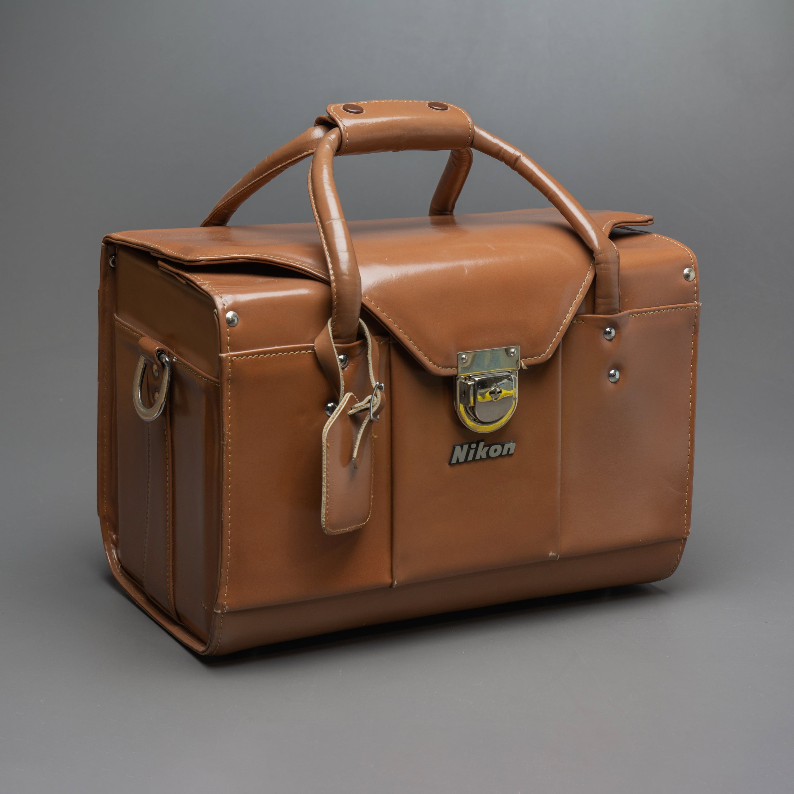 NIKON Compartment Case model FB-11A (Camera Bag/Case)