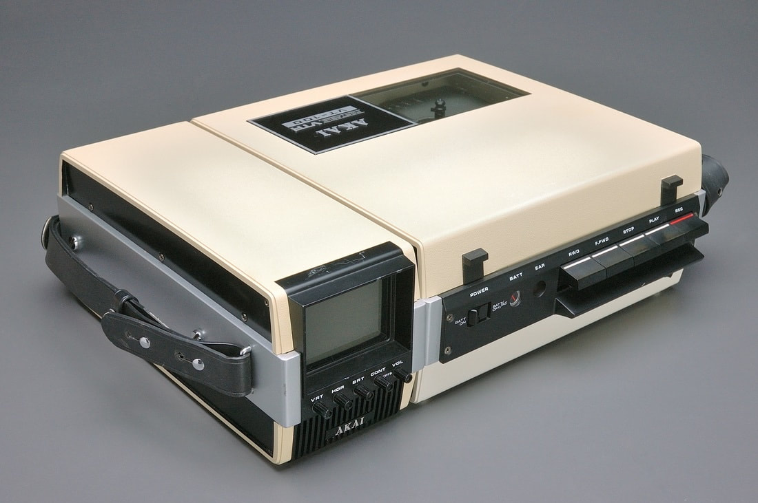 AKAI VT-100 Video Tape Recorder (VTR)