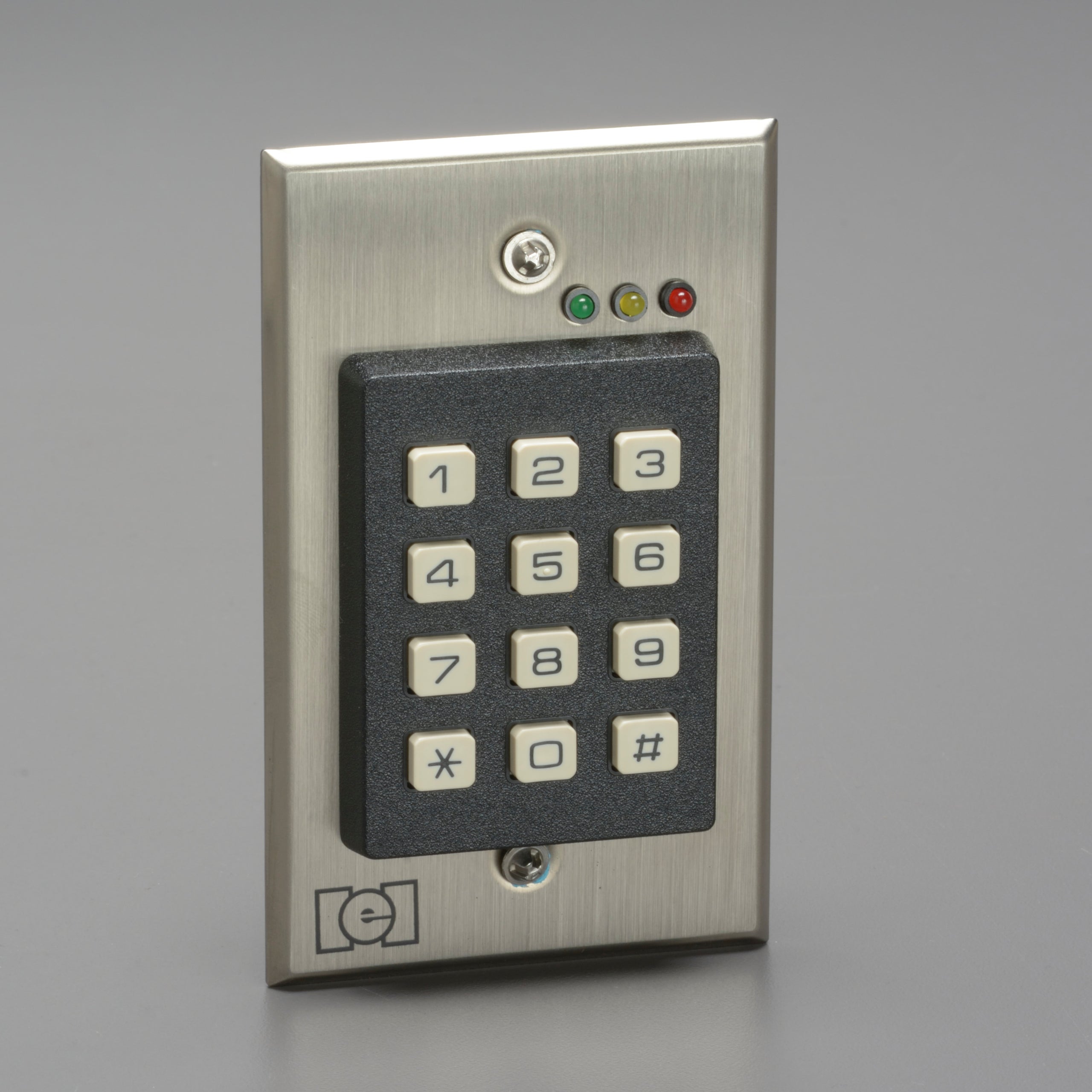 IEI Linear Corp IEI 212i Flush Mount Indoor Keypad - Sliver Bezel/Black Surround