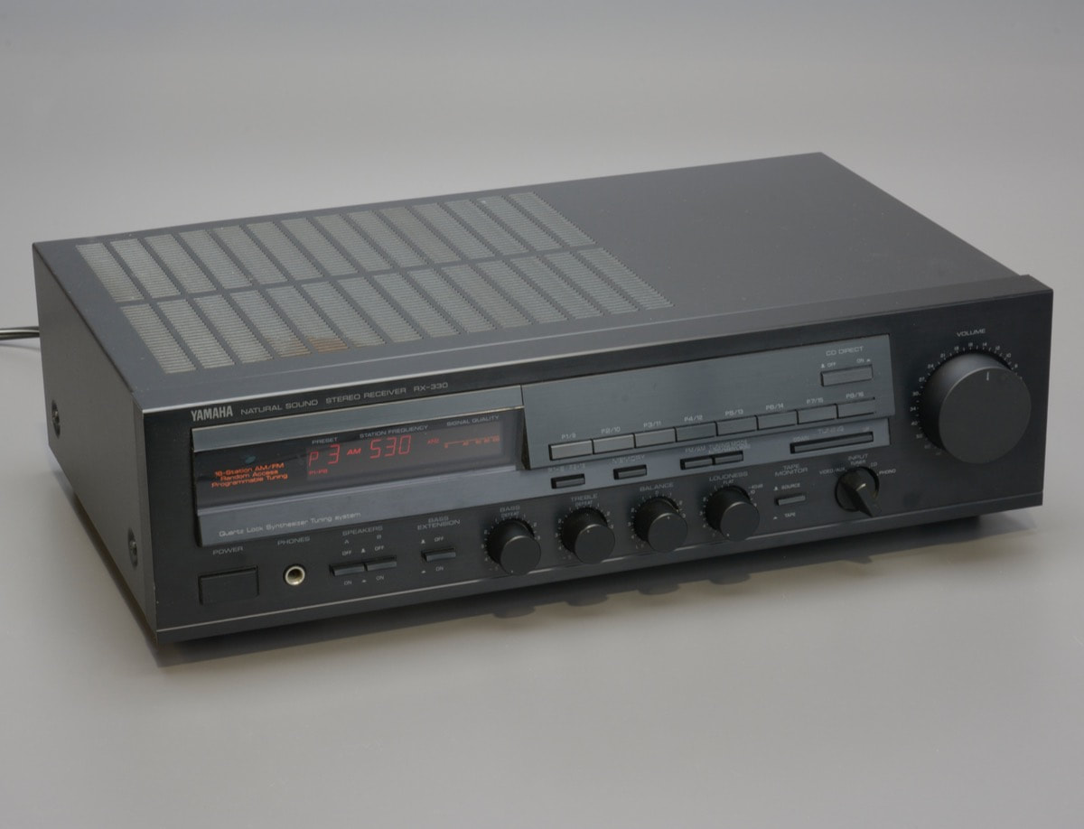YAMAHA AM/FM Stereo Receiver Model RX-330