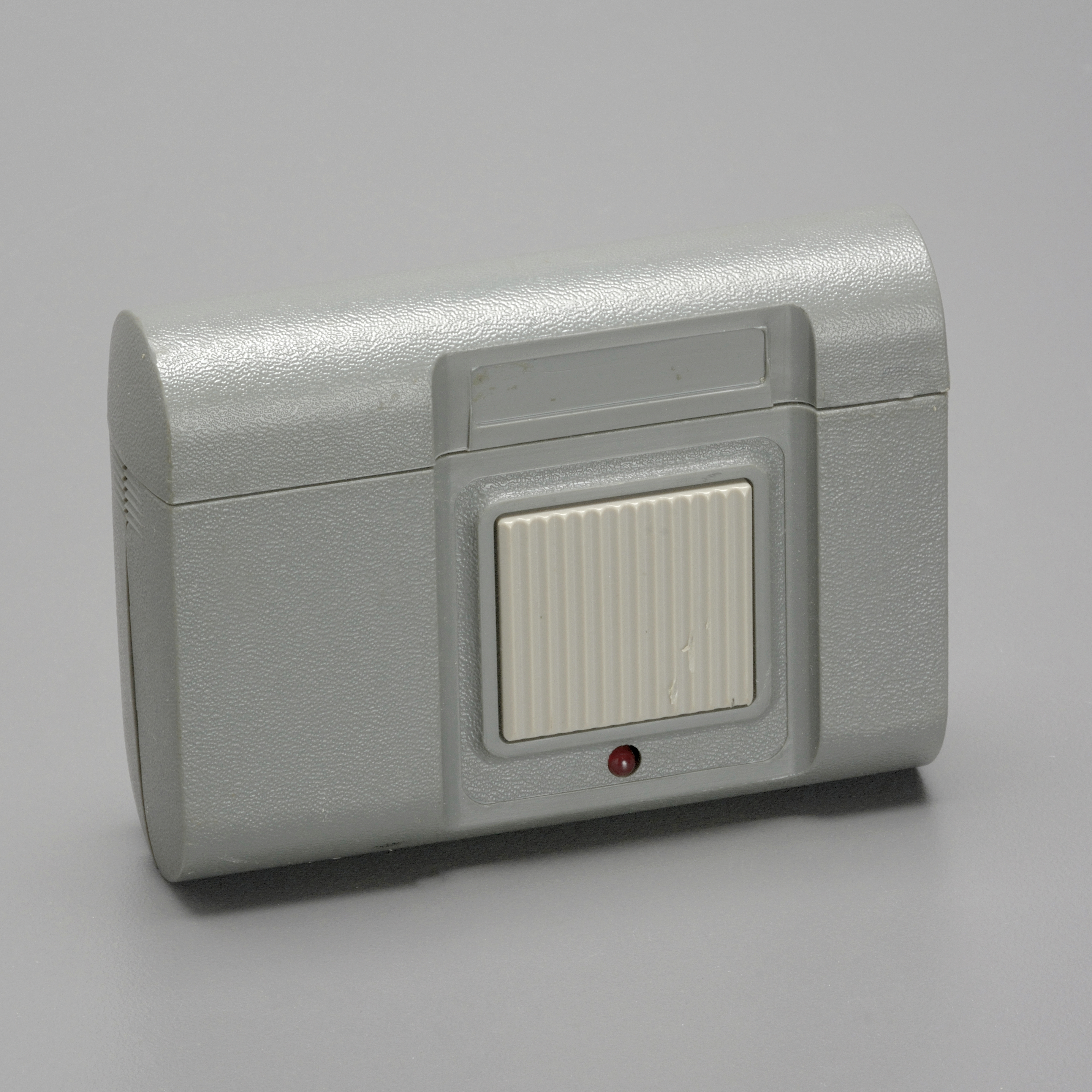 STANLEY 1050 Garage Door Opener with Red LED Indicator -Gray/Beige