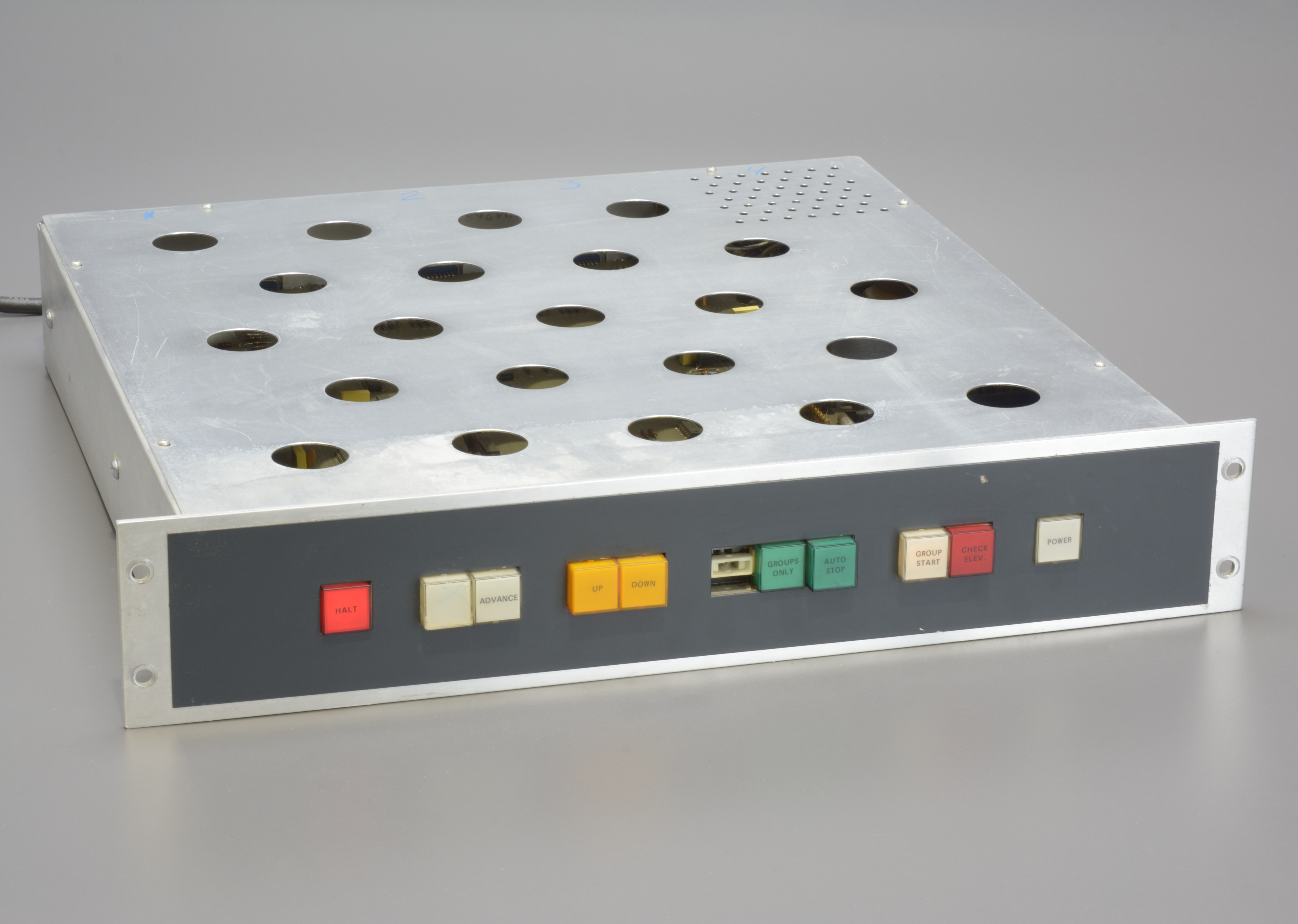 SEARLE ANALYTIC INC Liquid Scintillation System Controller