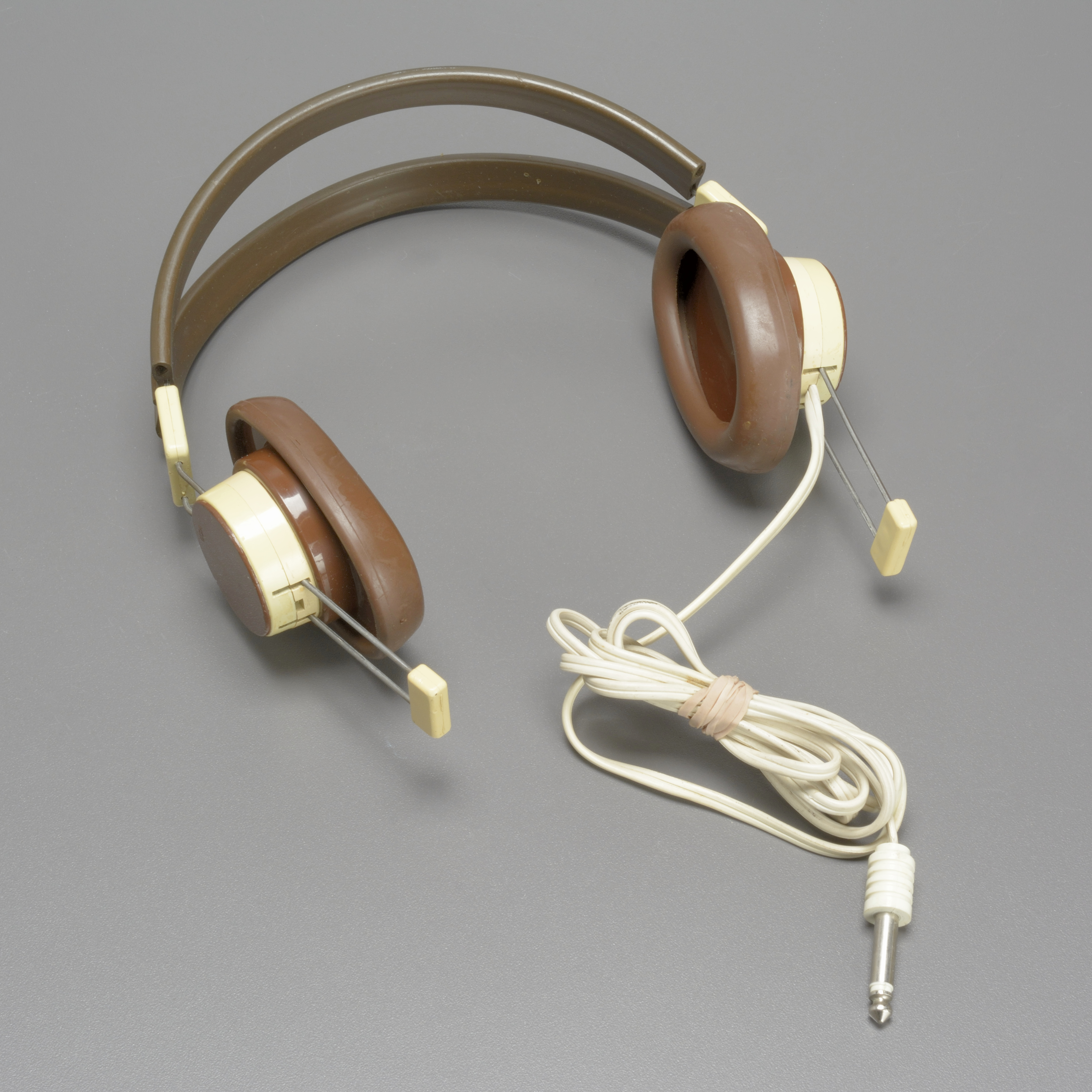 TELEX Model 610-2 Mono Headphones