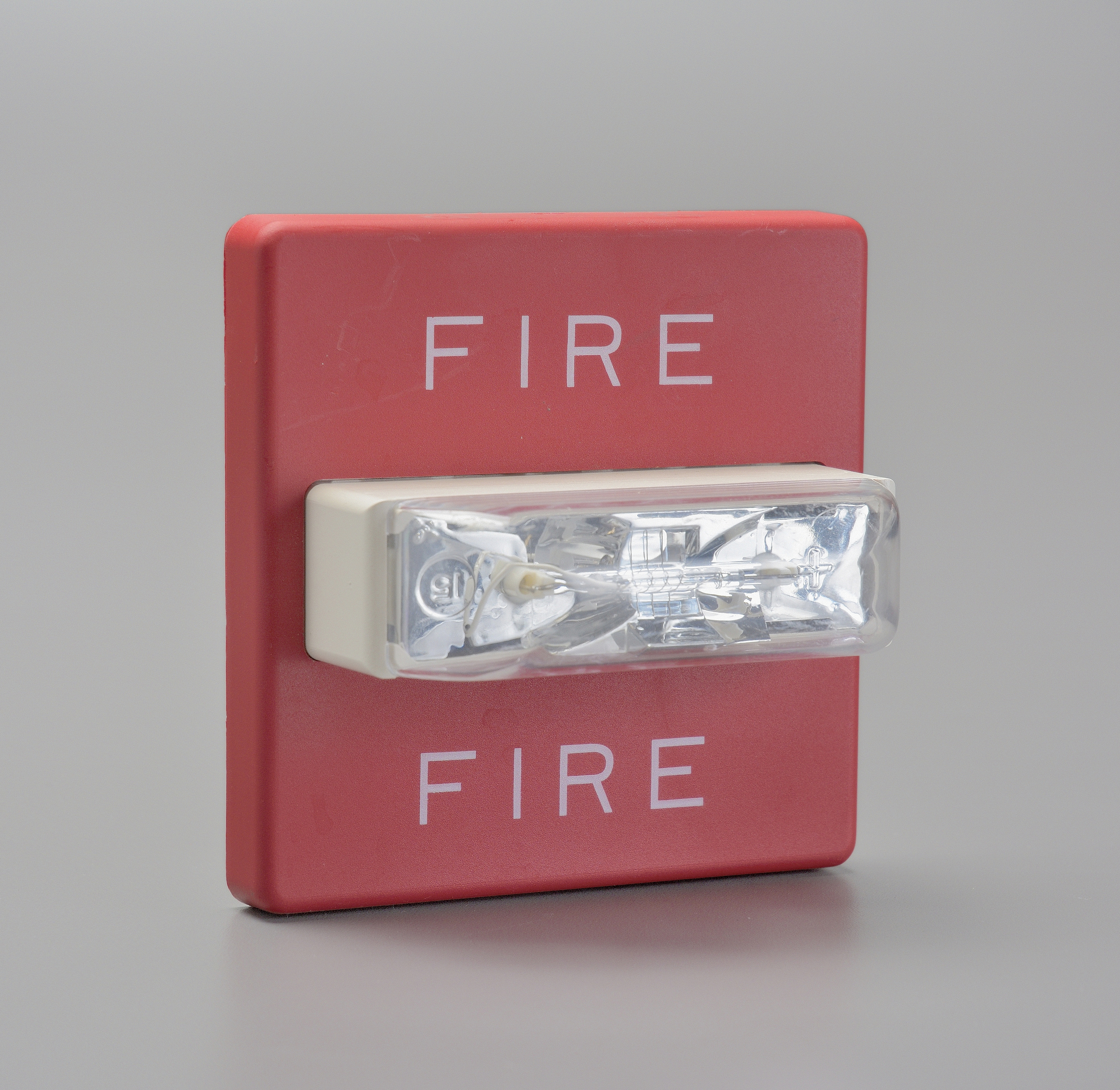 WHEELOCK RSS-2415W Wall Mount Strobe Alarm (Fire Alarm Strobe)